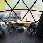 Domeglamping At Fishinglake Ferienhaus *