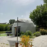 Domeglamping At Fishinglake Ferienhaus