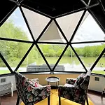 Domeglamping At Fishinglake Ferienhaus Ságvár