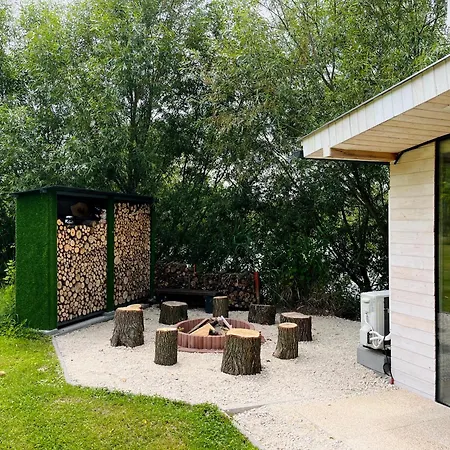 Domeglamping At Fishinglake * Sagvar