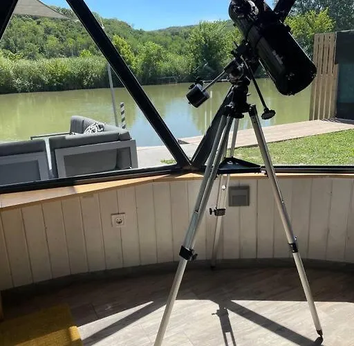 Semesterbostad Domeglamping At Fishinglake *
